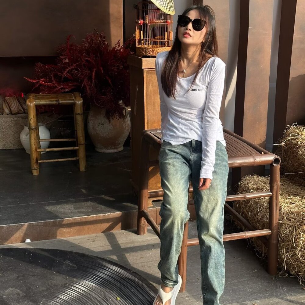 Burberry This denim has a unique, high-end texture.S